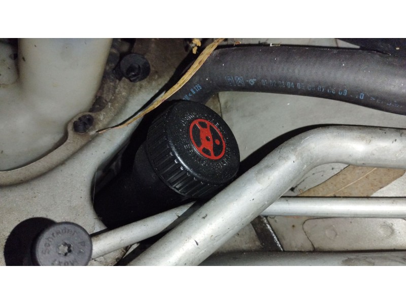 Recambio de bomba direccion para citroën berlingo multispace (b9) 1.6 hdi 110 referencia OEM IAM 9671691880  