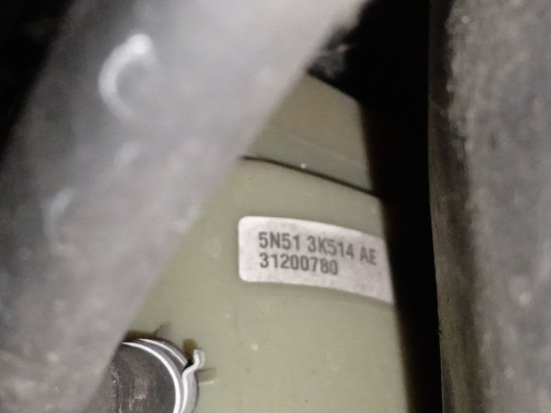 Recambio de bomba direccion para volvo s40 ii (544) 1.6 d referencia OEM IAM 5N513K514AE 31200780 