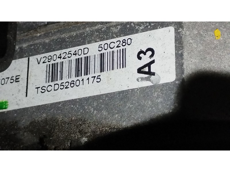 Recambio de bomba direccion para citroën ds5 2.0 bluehdi 180 referencia OEM IAM 9813661580  