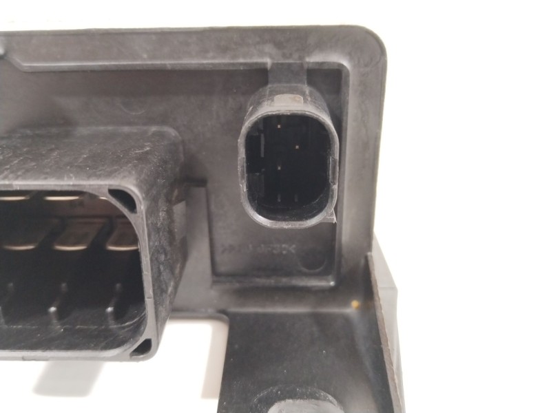 Recambio de caja precalentamiento para mercedes-benz clase e (w210) e 320 cdi (210.026) referencia OEM IAM A6489000100  