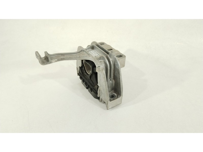 Recambio de soporte motor derecho para seat ibiza (kj1) fr referencia OEM IAM 2Q0199262K  