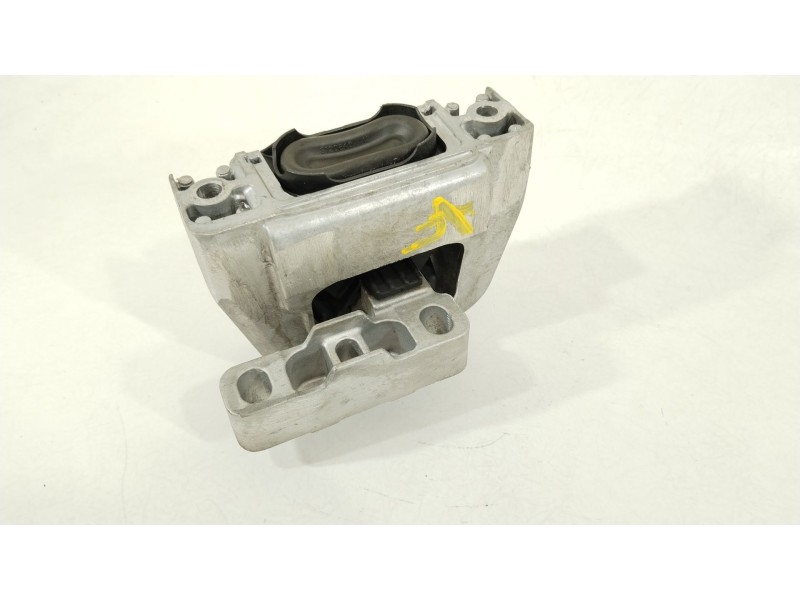 Recambio de soporte motor derecho para seat ibiza (kj1) fr referencia OEM IAM 2Q0199262K  