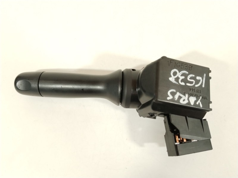 Recambio de mando limpia para toyota yaris (_p9_) 1.4 d-4d (nlp90_) referencia OEM IAM 846520D030 841400D080 