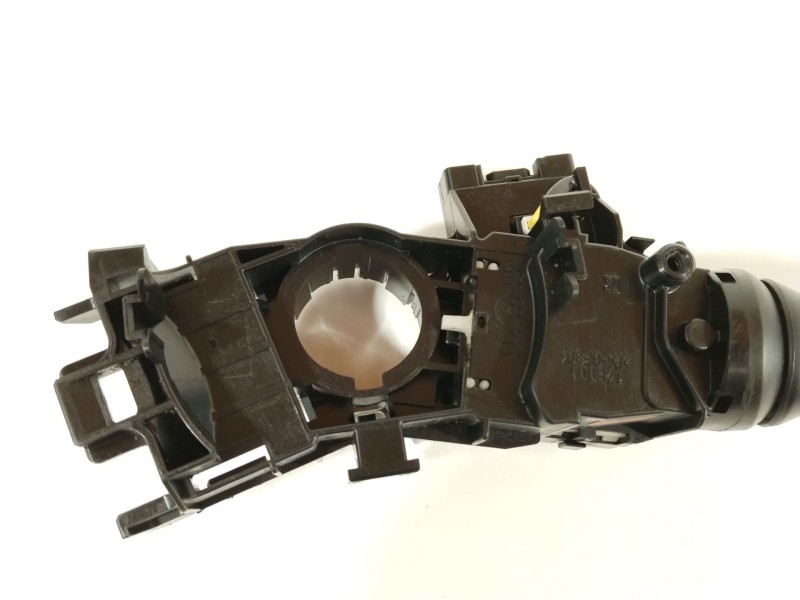 Recambio de mando luces para toyota yaris (_p9_) 1.4 d-4d (nlp90_) referencia OEM IAM 841400D081 841400D080 
