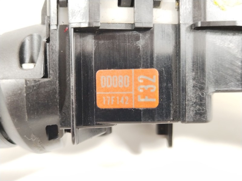 Recambio de mando luces para toyota yaris (_p9_) 1.4 d-4d (nlp90_) referencia OEM IAM 841400D081 841400D080 