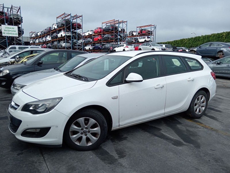opel astra j sports tourer (p10) del año 2015
