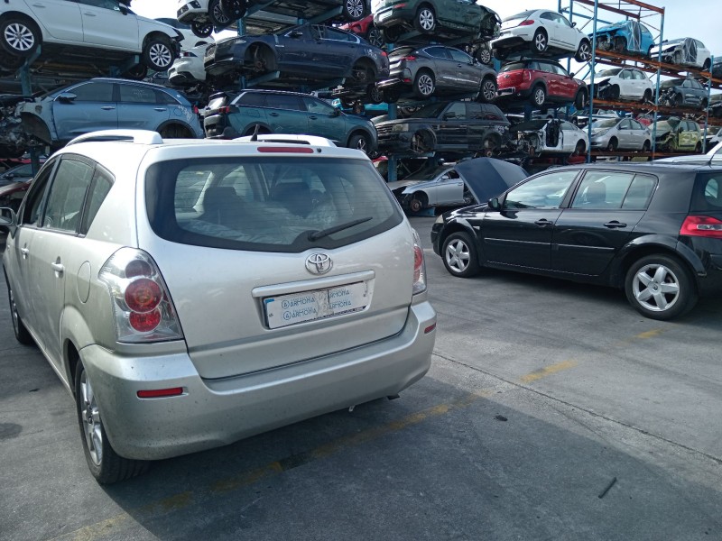 toyota corolla verso (zer_, zze12_, r1_) del año 2005