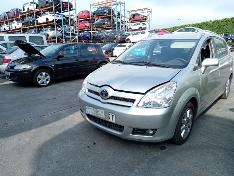 toyota corolla verso (zer_, zze12_, r1_) del año 2005