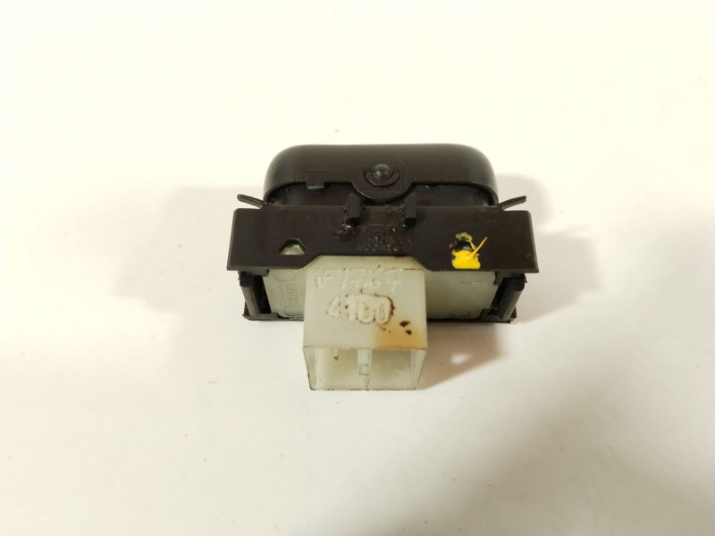 Recambio de interruptor para mercedes-benz clase e (w210) e 320 cdi (210.026) referencia OEM IAM 2108213551KZ  