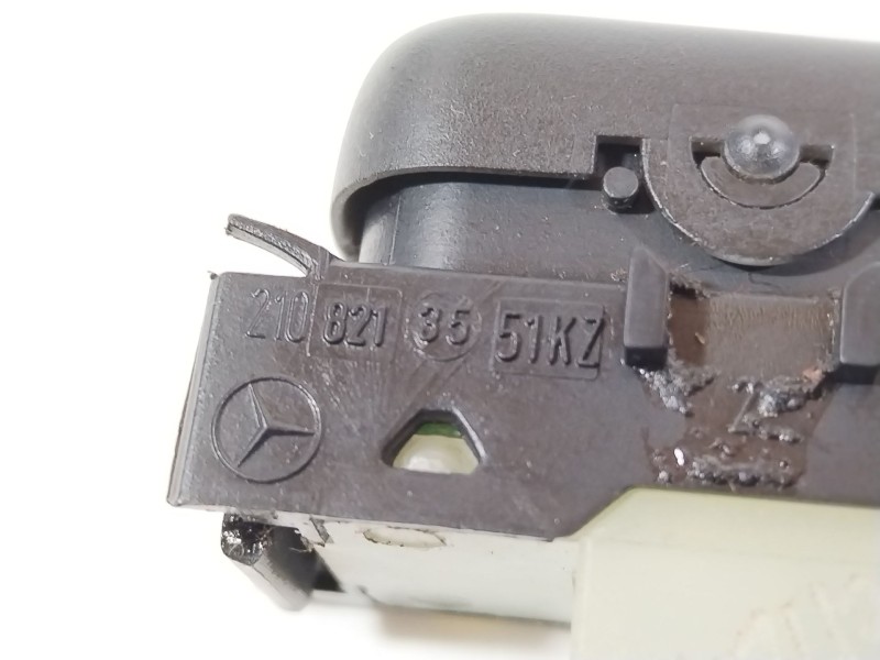 Recambio de interruptor para mercedes-benz clase e (w210) e 320 cdi (210.026) referencia OEM IAM 2108213551KZ  