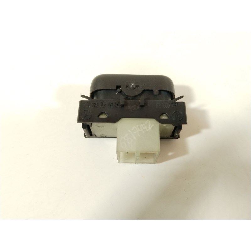 Recambio de interruptor para mercedes-benz clase e (w210) e 270 cdi (210.016) referencia OEM IAM 2108213551KZ  