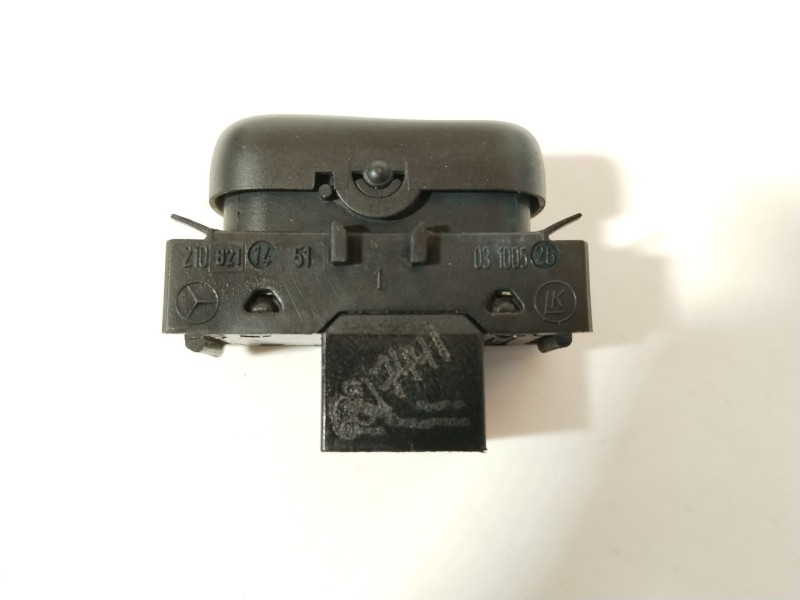 Recambio de interruptor para mercedes-benz clase e (w210) e 270 cdi (210.016) referencia OEM IAM 2108211451  
