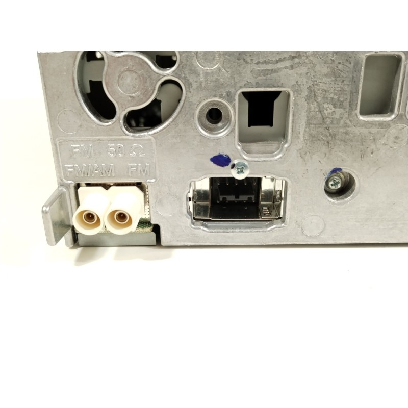 Recambio de sistema audio / radio cd para audi a4 b8 (8k2) 2.0 tdi referencia OEM IAM 8R1035186F CQJA12F0AE 