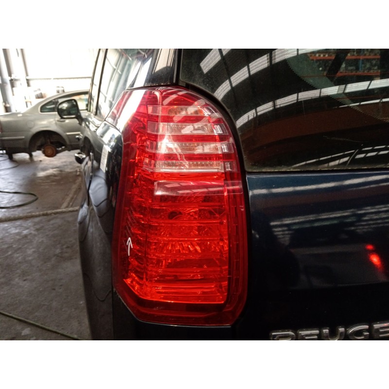 Recambio de piloto trasero izquierdo para peugeot 5008 (0u_, 0e_) 2.0 hdi 150 / bluehdi 150 referencia OEM IAM   