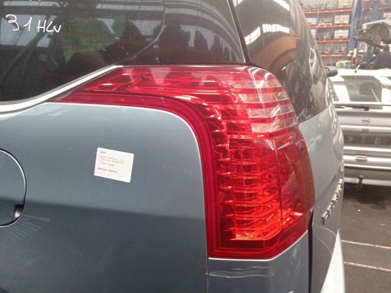 Recambio de piloto trasero izquierdo para peugeot 5008 (0u_, 0e_) 2.0 hdi 150 / bluehdi 150 referencia OEM IAM   
