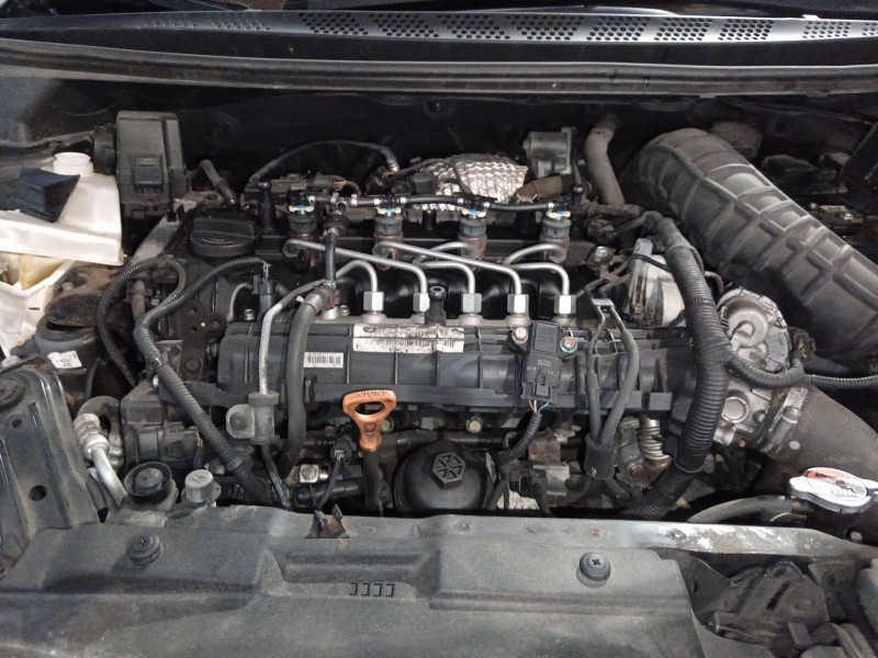 Recambio de motor completo para kia cee´d (jd) 1.6 crdi 136 referencia OEM IAM D4FB  
