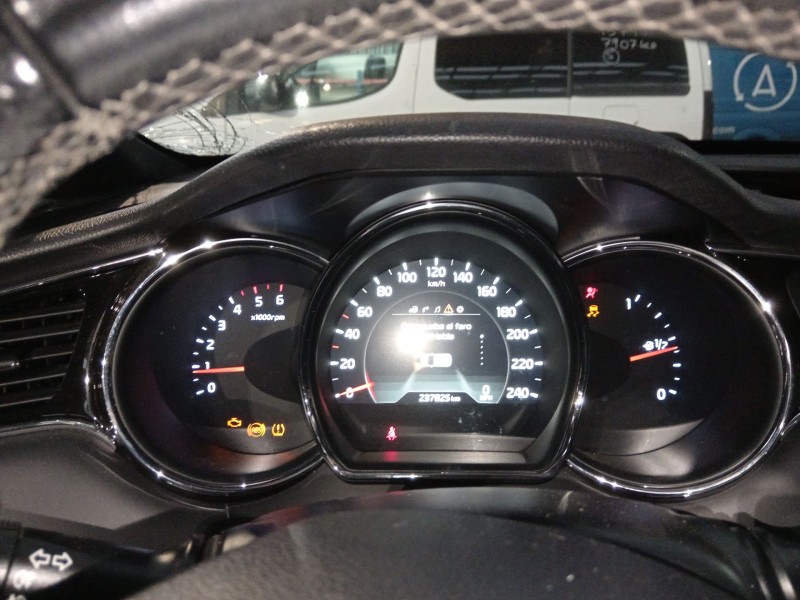 Recambio de motor completo para kia cee´d (jd) 1.6 crdi 136 referencia OEM IAM D4FB  
