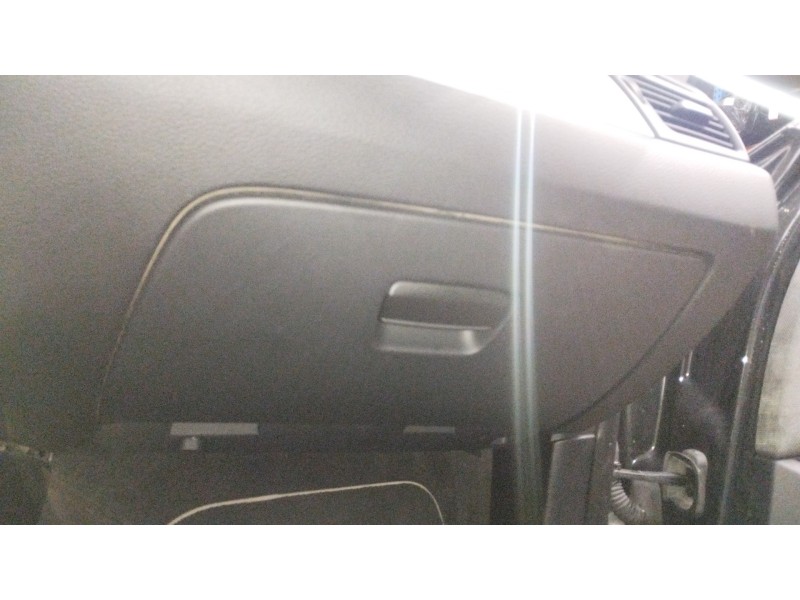 Recambio de guantera para bmw x1 (e84) 2.0 turbodiesel cat referencia OEM IAM 514517717513  