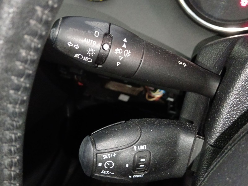 Recambio de mando luces para peugeot 308 sw i (4e_, 4h_) 1.6 hdi referencia OEM IAM 98016686XT 12276738 