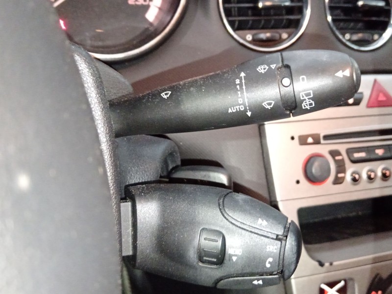 Recambio de mando luces para peugeot 308 sw i (4e_, 4h_) 1.6 hdi referencia OEM IAM 98016686XT 12276738 