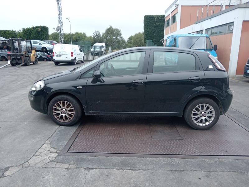 fiat grande punto (199_) del año 2010