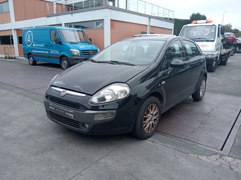 fiat grande punto (199_) del año 2010