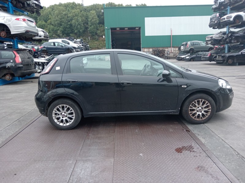 fiat grande punto (199_) del año 2010
