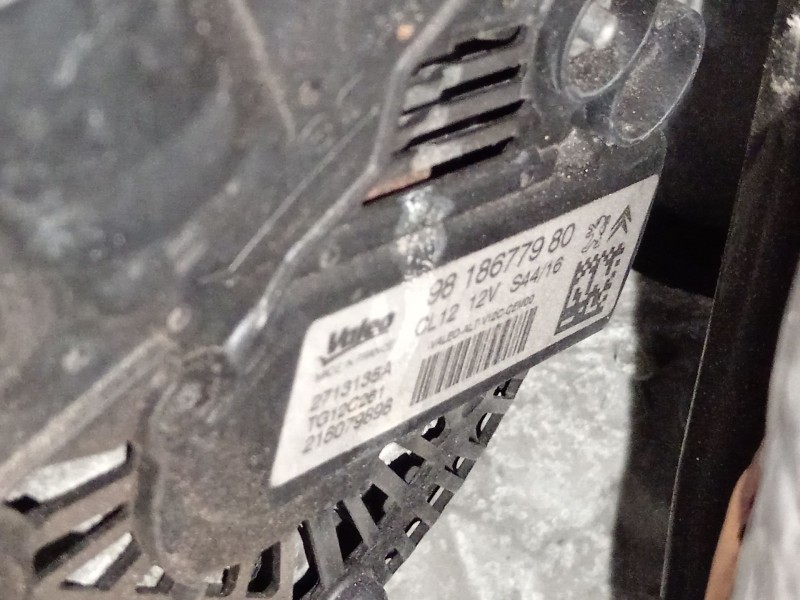 Recambio de alternador para peugeot 208 i (ca_, cc_) 1.2 puretech 82 referencia OEM IAM 9818677980  