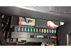 Recambio de caja reles / fusibles para citroën c3 ii (sc_) 1.4 hdi 70 (sc8hzc, sc8hr0, sc8hp4) referencia OEM IAM 9666952280  