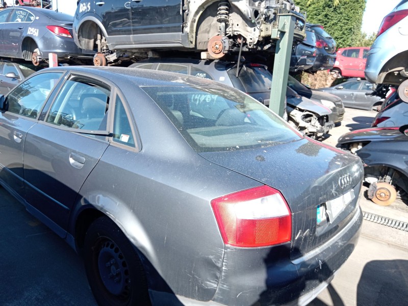 audi a4 b6 (8e2) del año 2001