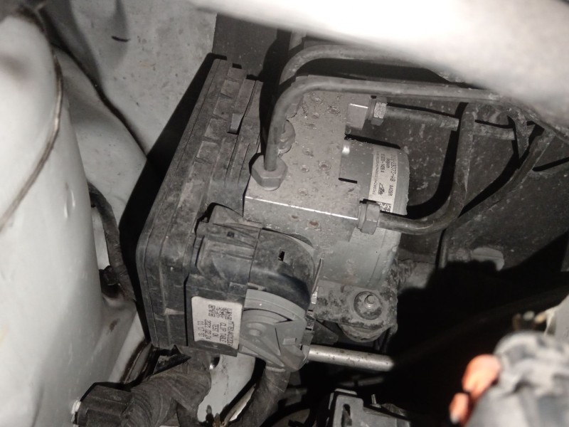 Recambio de abs para ford transit courier b460 furgoneta/monovolumen 1.5 ecoblue referencia OEM IAM JY162B373AB 10022014294 