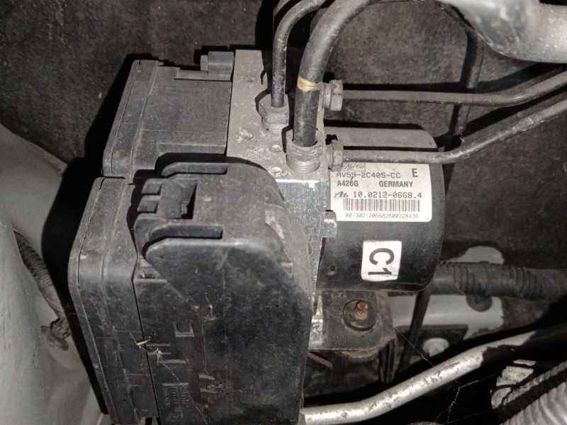 Recambio de abs para ford fiesta vi (cb1, ccn) 1.6 tdci referencia OEM IAM AV592C405CC 10021206684 