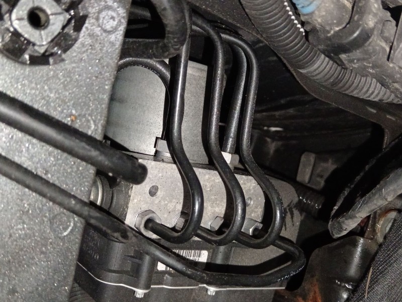 Recambio de abs para peugeot 5008 (0u_, 0e_) 1.6 hdi referencia OEM IAM 0265230881  