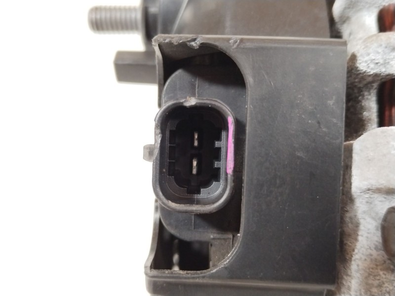 Recambio de alternador para opel astra j gtc 2.0 cdti (08) referencia OEM IAM 13588305 TG12C172 