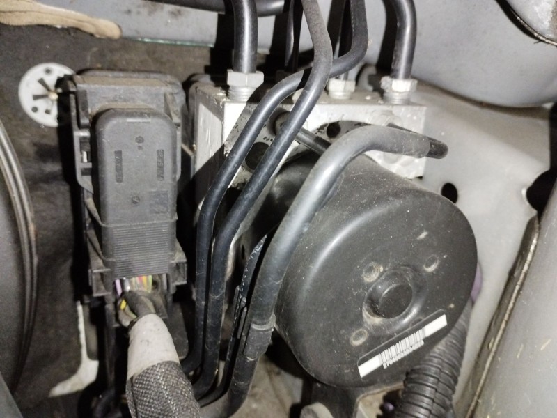 Recambio de abs para ford c-max edition referencia OEM IAM BV612C405AJ  