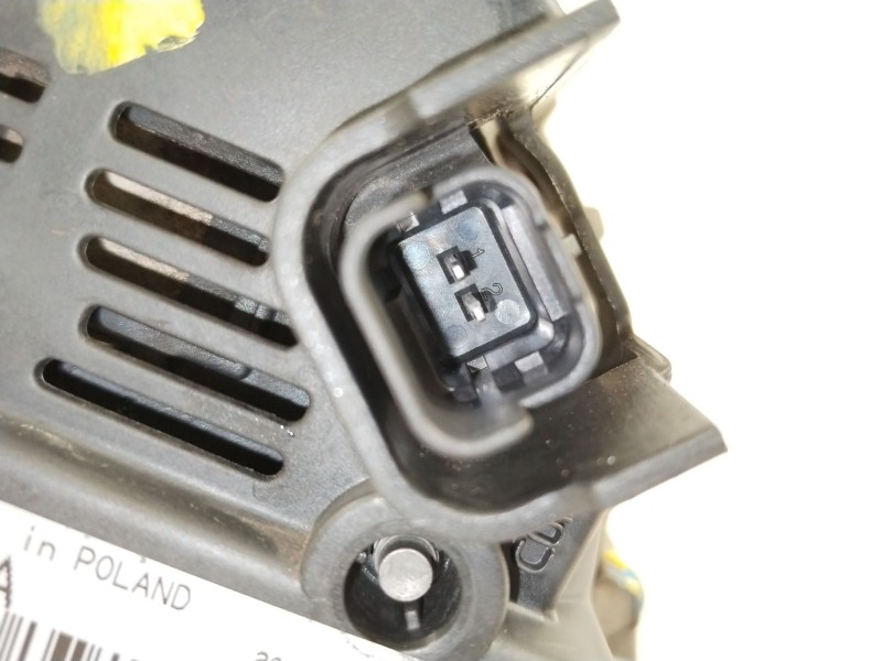 Recambio de alternador para nissan interstar furgoneta (x70) dci 80 referencia OEM IAM H636163A 2310000QBE 