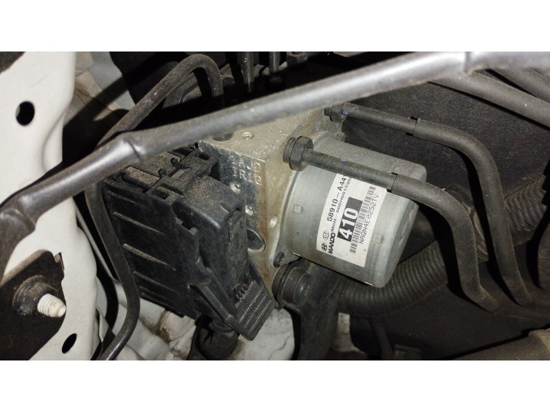 Recambio de abs para kia carens ( ) basic referencia OEM IAM 58910A4410  