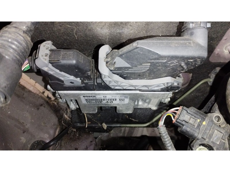 Recambio de centralita motor uce para peugeot 108 1.0 vti referencia OEM IAM 896610H400 0261S10407 