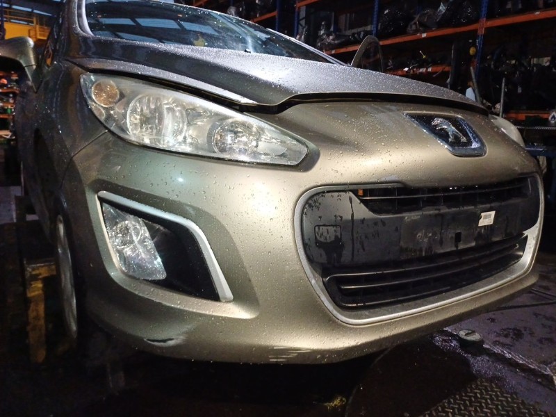 Recambio de paragolpes delantero para peugeot 308 i (4a_, 4c_) 1.6 hdi referencia OEM IAM   