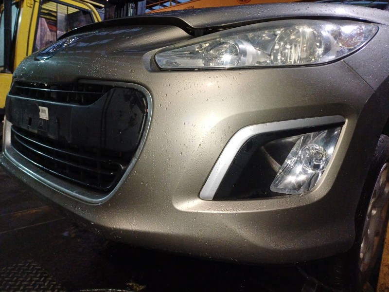 Recambio de paragolpes delantero para peugeot 308 i (4a_, 4c_) 1.6 hdi referencia OEM IAM   