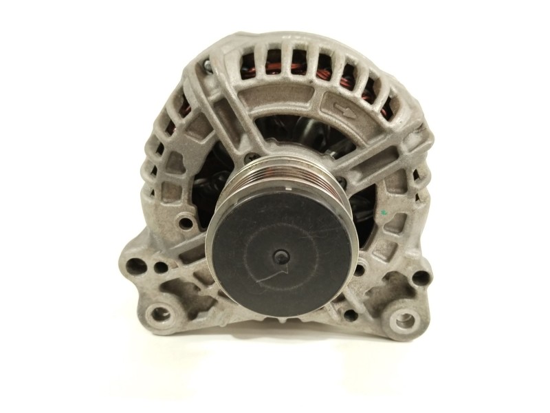 Recambio de alternador para seat leon (1p1) 1.9 tdi referencia OEM IAM 06F903023FX  