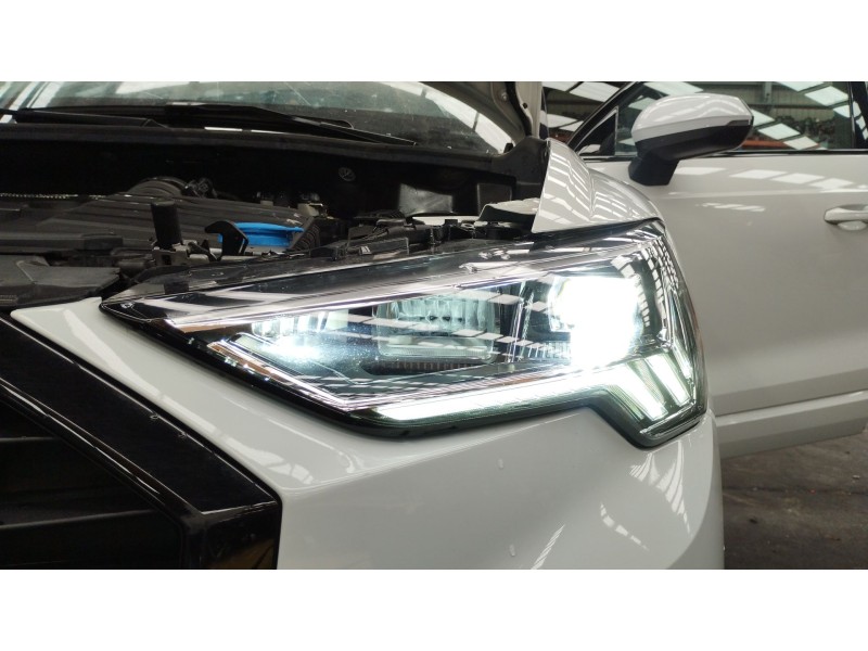 Recambio de faro izquierdo para audi q3 (f3b) 35 tdi referencia OEM IAM 83A941033 1090025 