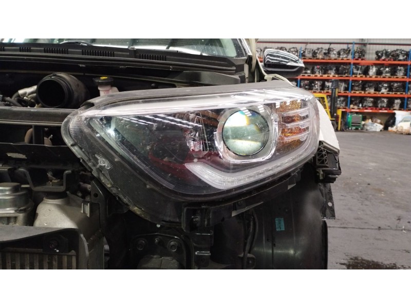 Recambio de faro izquierdo para kia stonic (yb) 1.0 t-gdi referencia OEM IAM 92101H8  