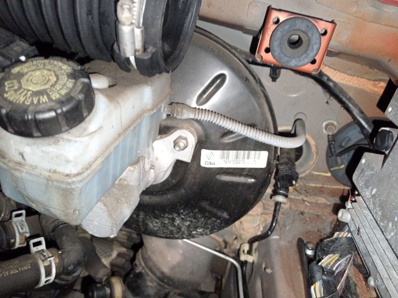 Recambio de servofreno para renault captur i (j5_, h5_) 1.5 dci 90 referencia OEM IAM 472103202R  