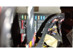 Recambio de caja reles / fusibles para peugeot 2008 i (cu_) 1.2 thp 110 / puretech 110 referencia OEM IAM 9819850080  