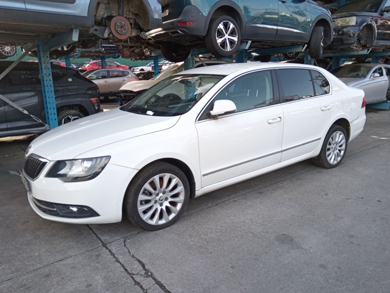 skoda superb ii (3t4) del año 2013