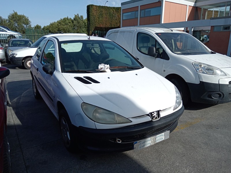 peugeot 206 van del año 2001
