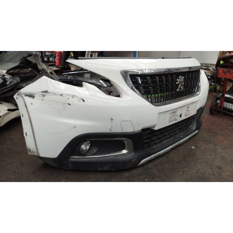 Recambio de paragolpes delantero para peugeot 2008 i (cu_) 1.2 thp 110 / puretech 110 referencia OEM IAM 9814116177  