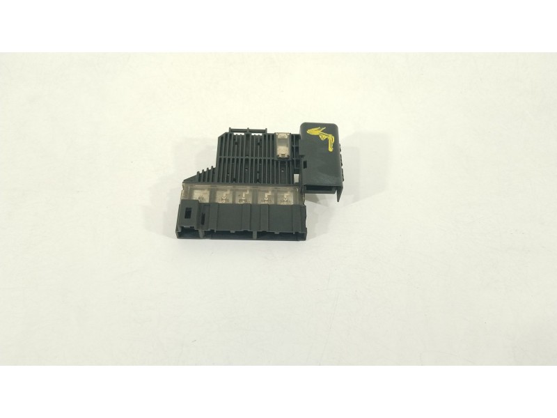 Recambio de caja reles / fusibles para nissan qashqai i (j10, nj10) 1.5 dci referencia OEM IAM 24011EY00B  