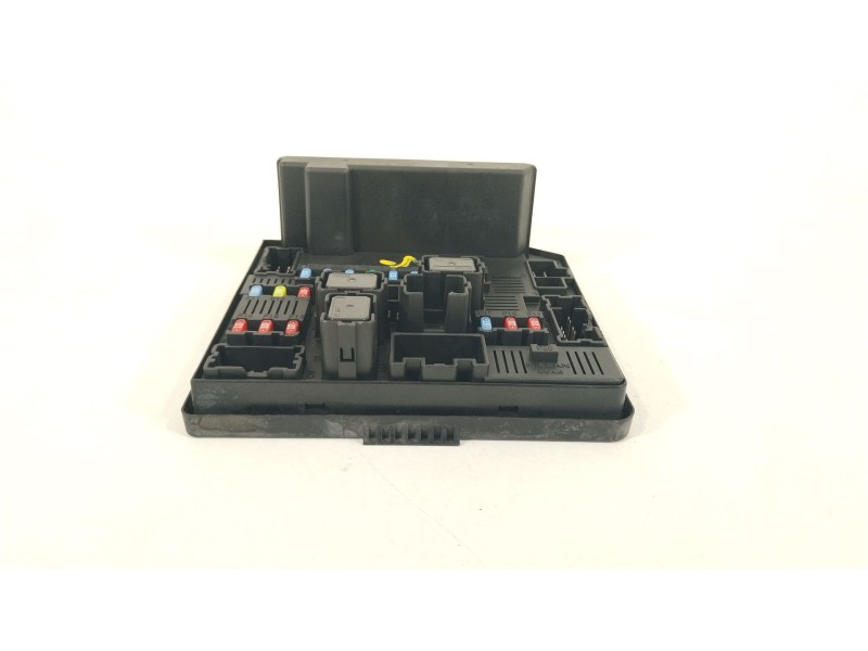 Recambio de caja reles / fusibles para nissan qashqai i (j10, nj10) 1.5 dci referencia OEM IAM 284B7JD02A  